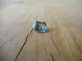 2.34ct LIGHT BLUE TO LIGHT GREEN COLOR SHIFT MONTANA SAPPHIRE