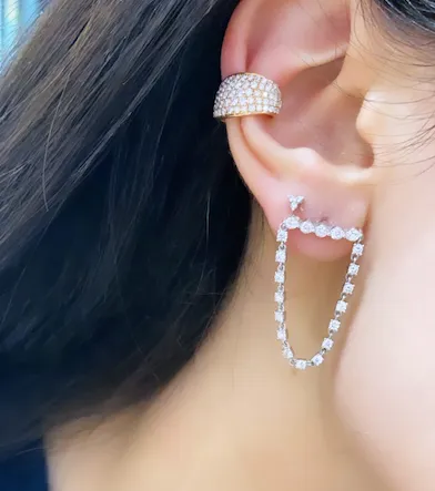 Bar loop earring