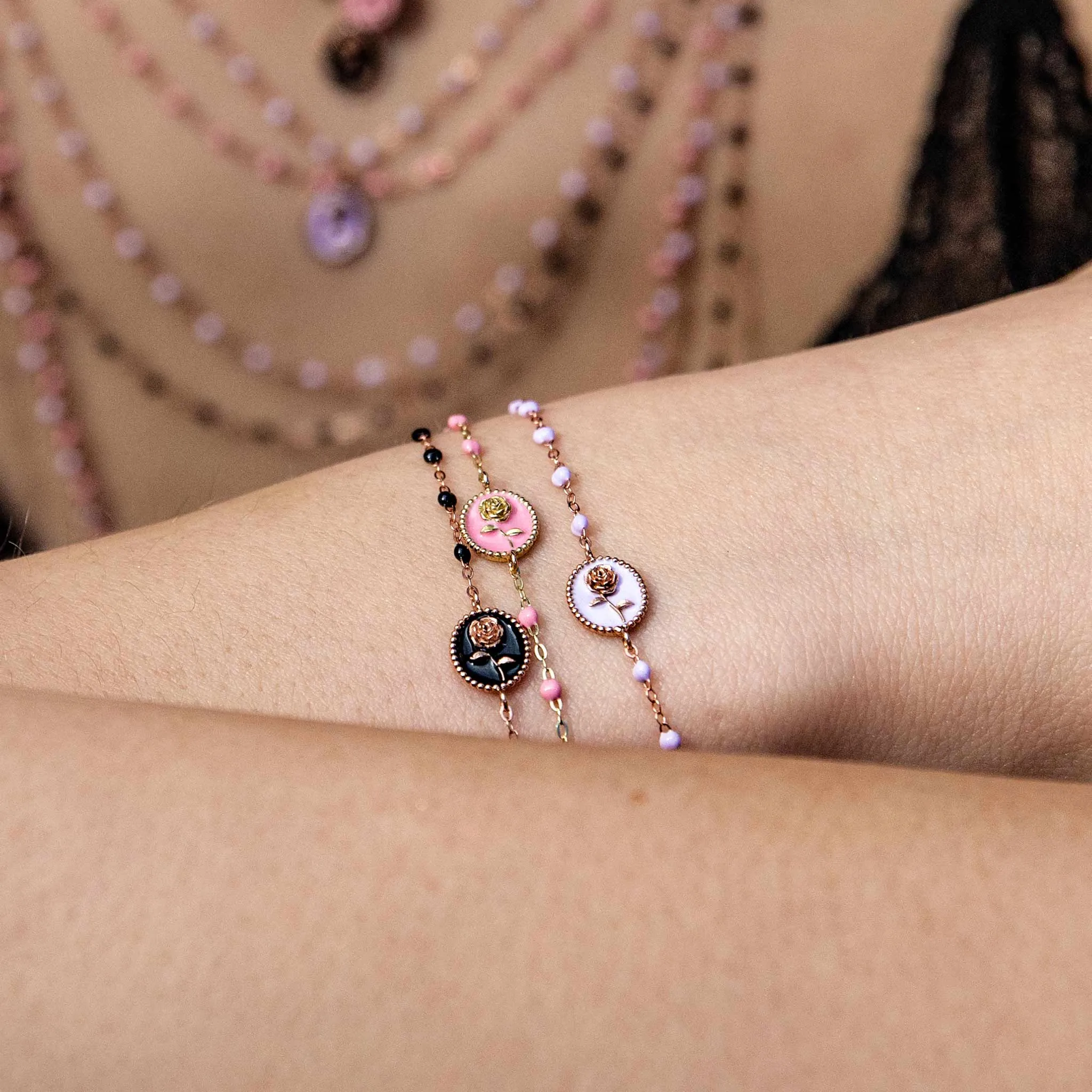 Black Rose Bracelet, Rose Gold, 6.7