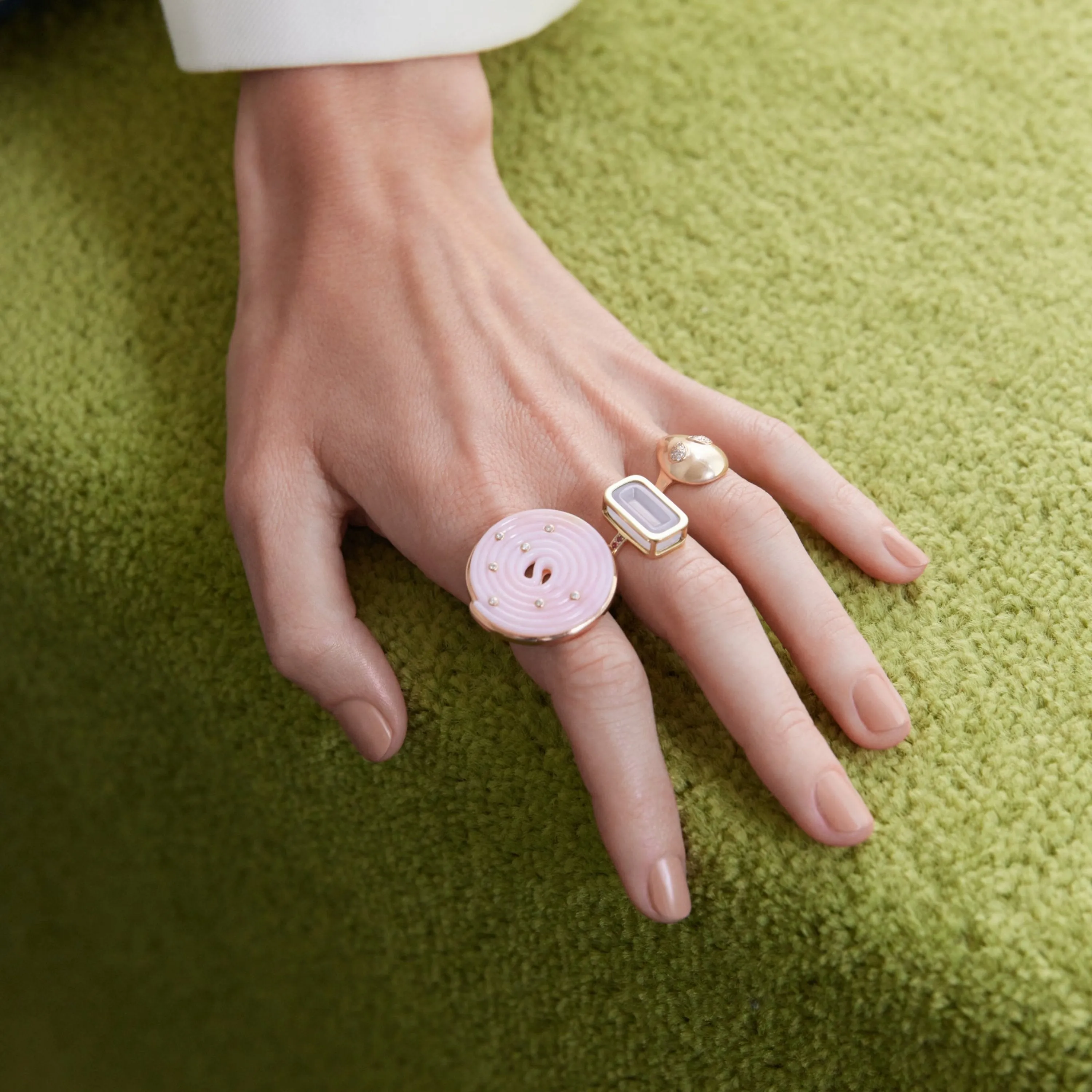 Licorice ring stoned rose gold with pink opal and diamond