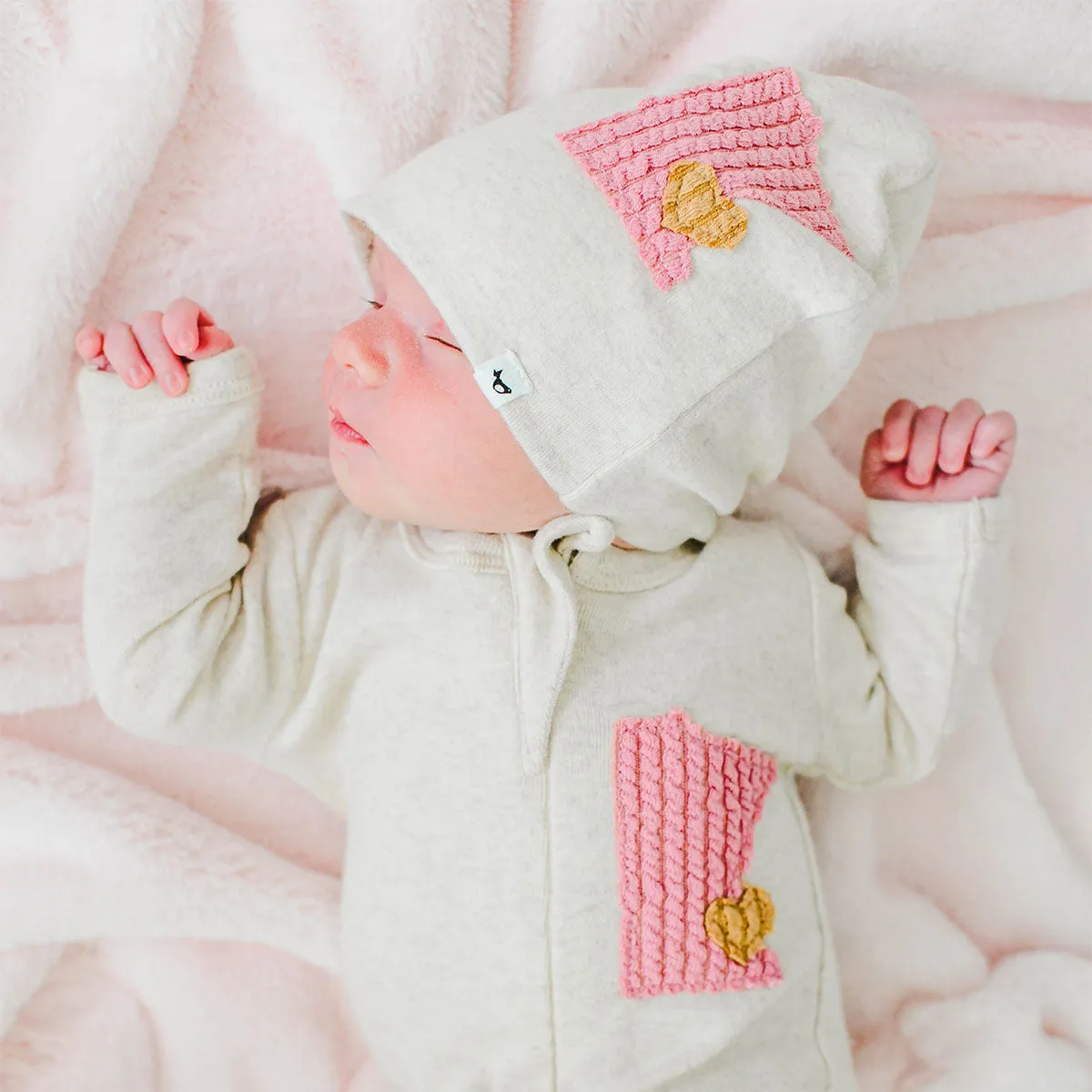 oh baby! Onesie Zipper Footie - Minnesota Love Blush - Sand