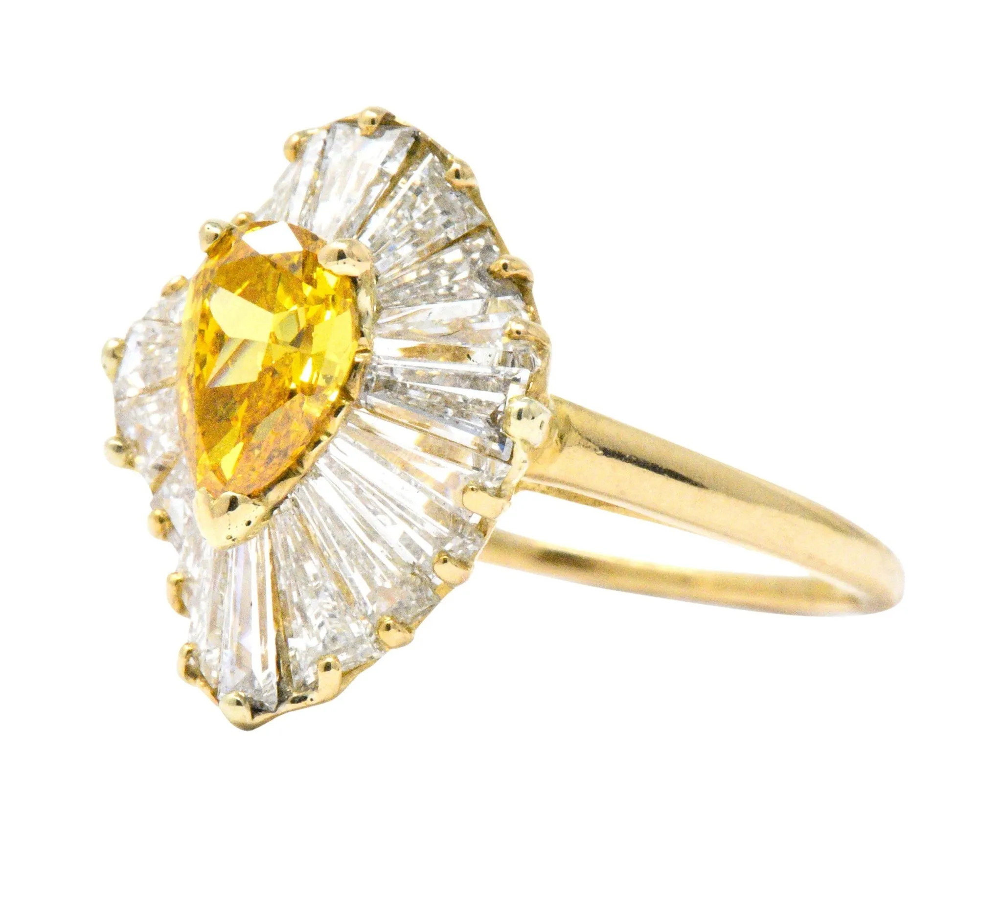 OSCAR HEYMAN 2.74 CTW Fancy Yellow Diamond 18 Karat Gold Ballerina Halo Ring GIA