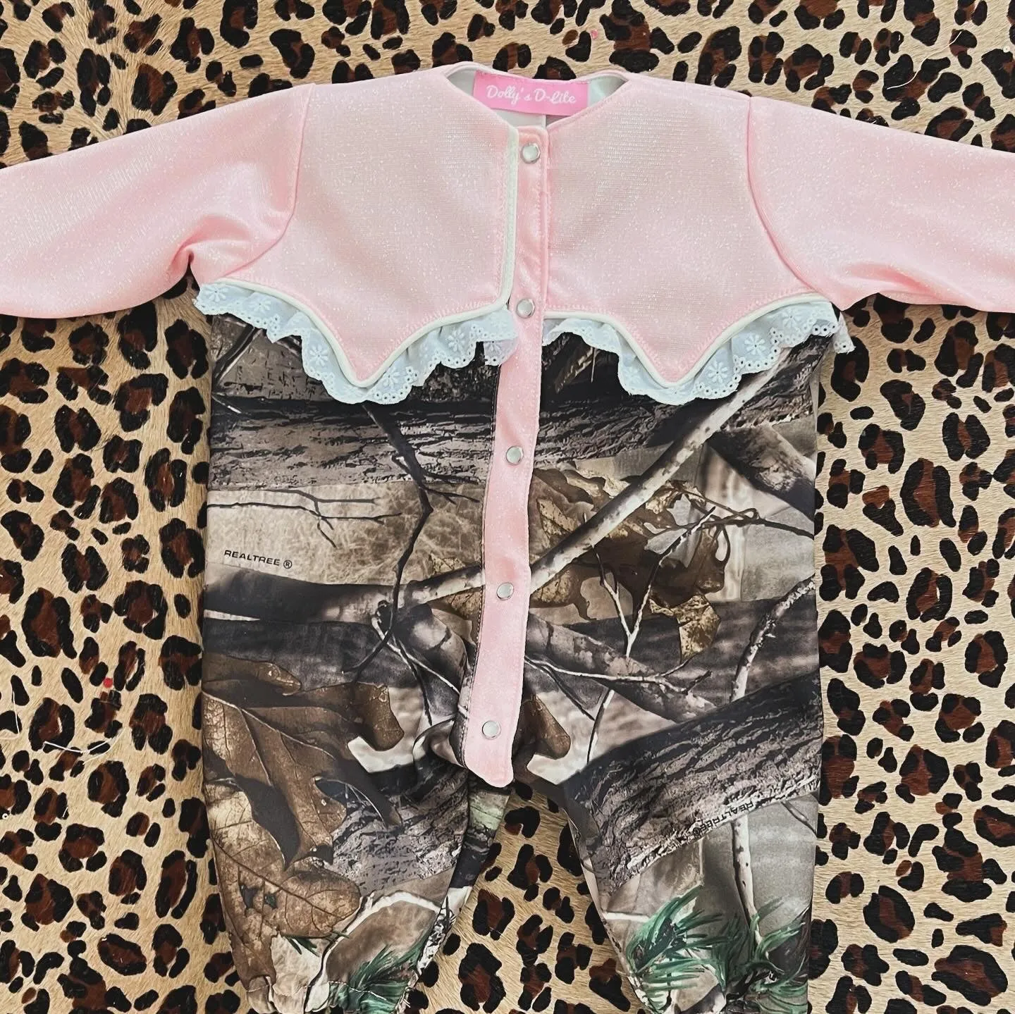 Realtree Darlin Pearl Snap Romper