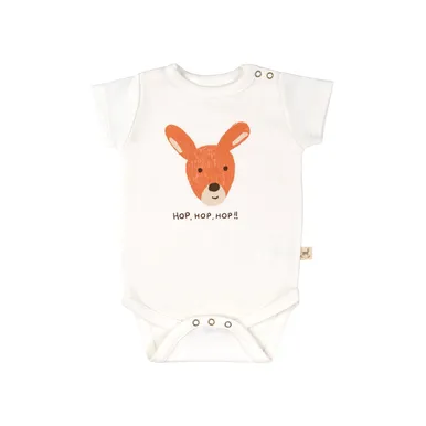 Red Caribou Short Sleeve Onesie Hop Hop!!24SS