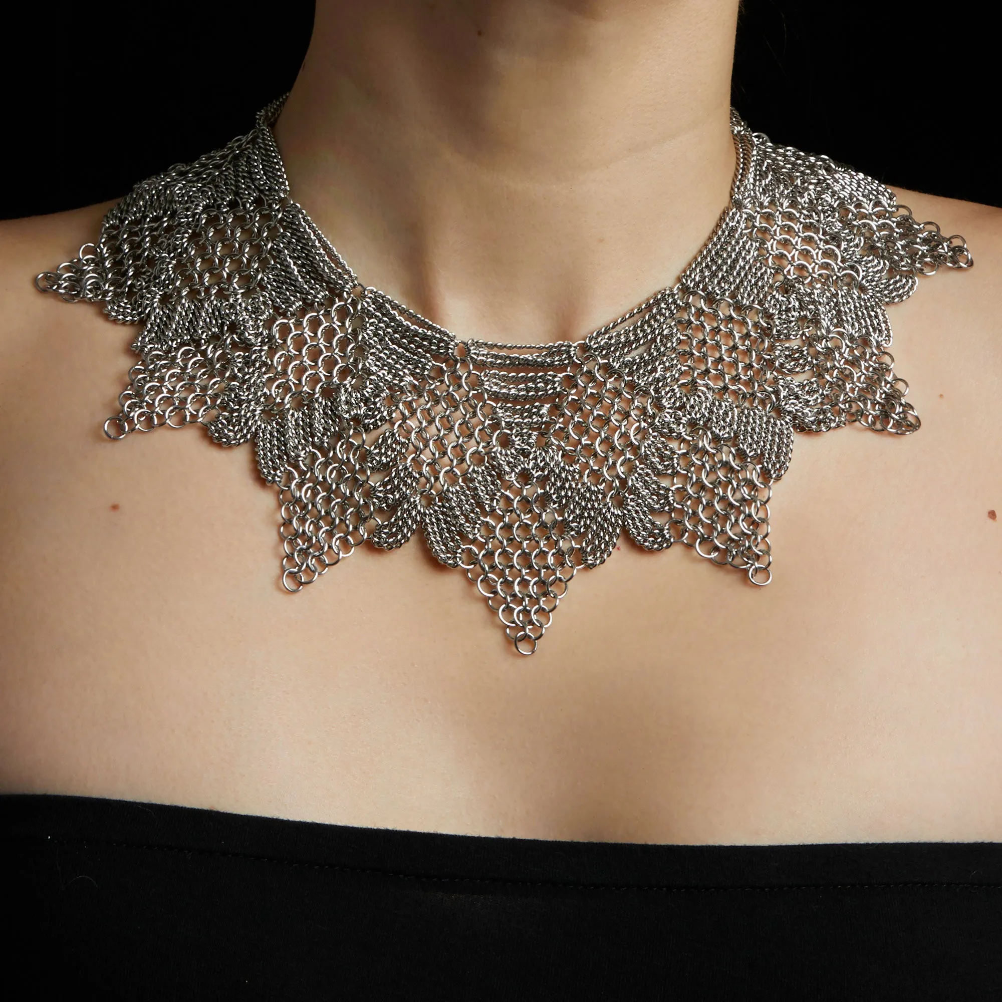 SLINKY Chainmaille Diamonds Collar